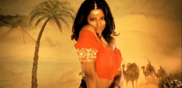  Loving Indian MILF Dance Queen